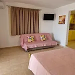 Solymar Prive * Archangelos (Rhodes)