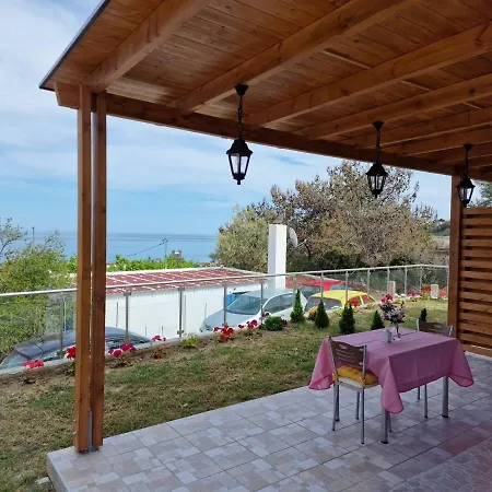 Solymar Prive Appartement *