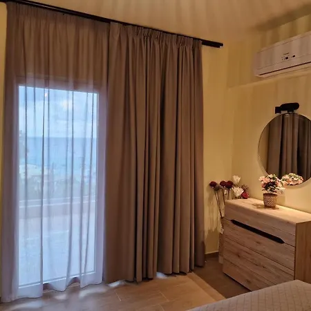 Solymar Prive Apartment