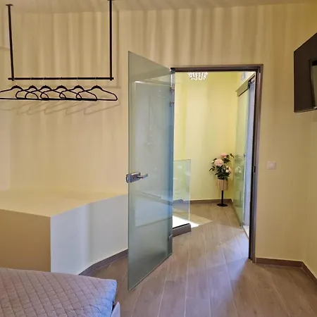 Solymar Prive Apartment