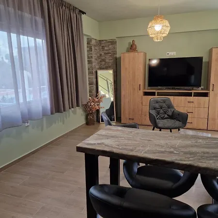 Solymar Prive Appartement *