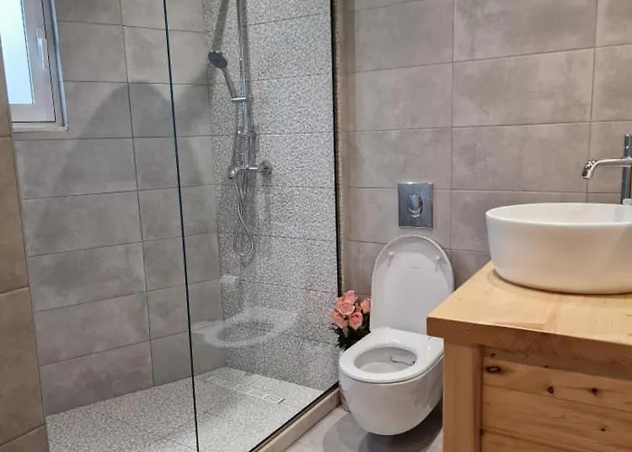 Solymar Prive * أرخانجلوس